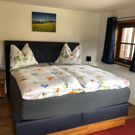 Hof Hintererb Farm stay *